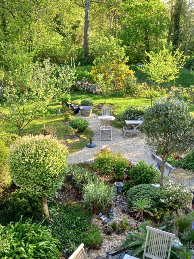 Bed and Breakfast Les Muscaris Le Minihic-sur-Rance Esterno foto