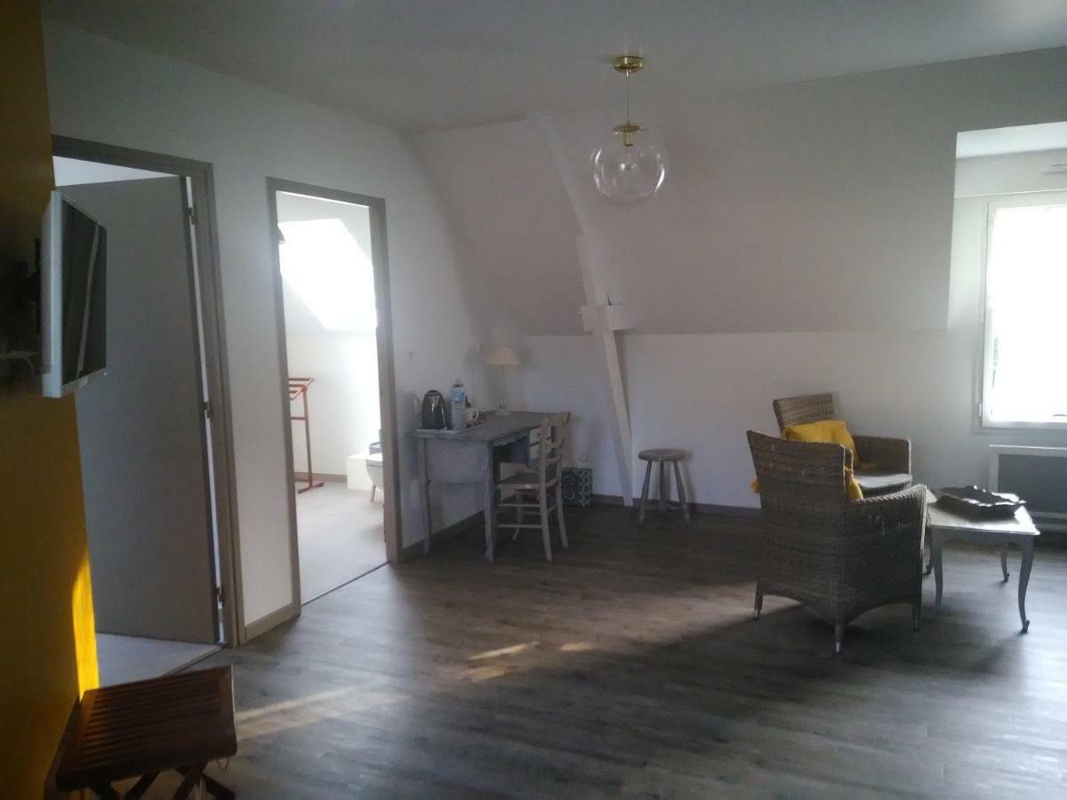 Bed and Breakfast Les Muscaris Le Minihic-sur-Rance Esterno foto